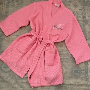 Monogrammed “Jennifer” waffle weave robe